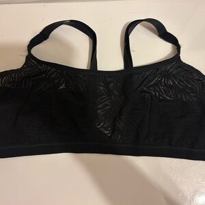 3 pack of yitty bralettes.